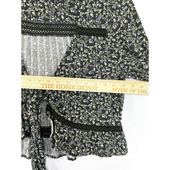 American Eagle Tie Front Top Boho Brown Floral Blouse Sz M Crochet Cottagecore - Picture 6 of 9